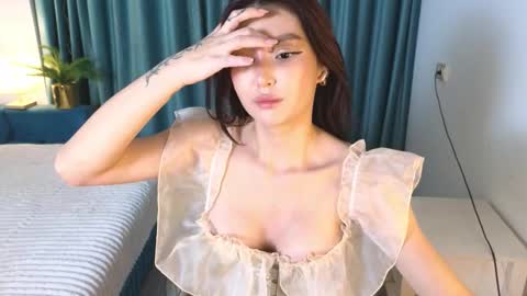 Audrey online show from November 2025 03:28:02 PM