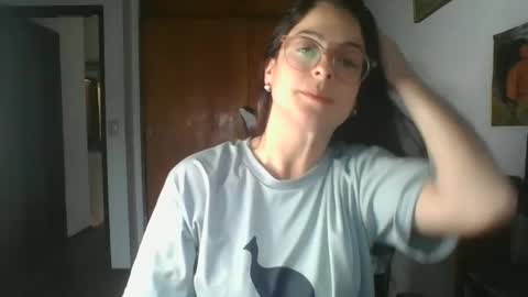 Amy Jones online show from September 2025 08:36:01 PM