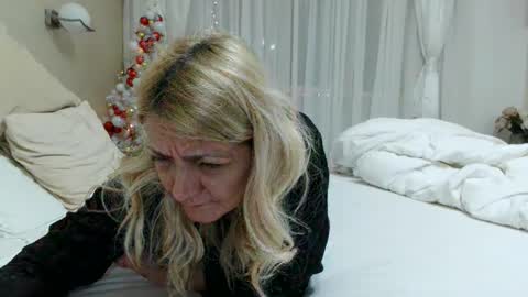 Heyheygrey online show from December 2025 04:14:01 PM