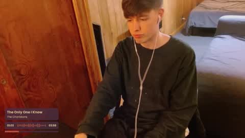 Snapshot of heyitsyourboy chatting on December 2024 06:17:02 AM heyitsyourboy online show from December 2024 06:17:02 AM