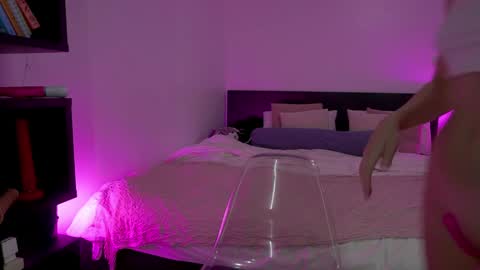 Snapshot of heykittyy chatting on January 2025 03:47:02 AM Hi guys You can call me Kitty online show from January 2025 03:47:02 AM