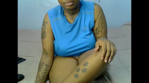 heyybanan online show from February 2025 08:59:01 AM