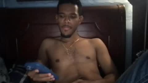 hhotcrazy online show from October 2025 09:43:02 PM
