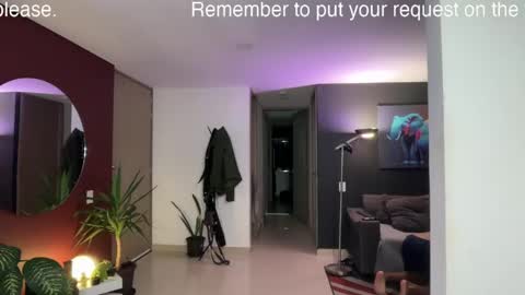 Snapshot of highlatin_guys chatting on April 2026 11:54:02 PM Terry and E online show from April 2026 11:54:02 PM