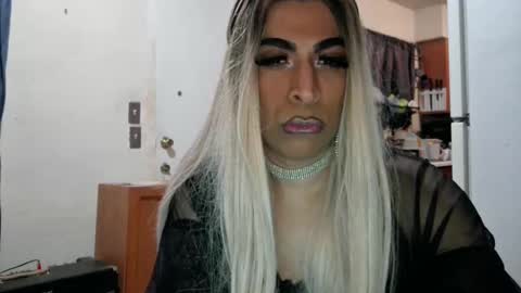 Snapshot of hihheelstranny chatting on February 2025 09:54:01 AM hihheelstranny online show from February 2025 09:54:01 AM