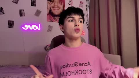 twinkvadusha online show from April 2026 12:25:01 PM