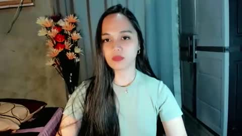 hilarymolly online show from February 2026 11:37:01 AM