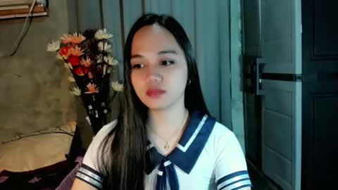 hilarymolly online show from March 2026 02:26:02 AM