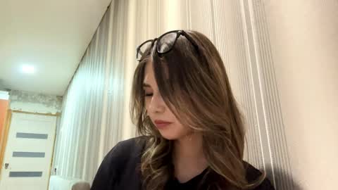 Snapshot of hilmavasudevan chatting on March 2026 02:39:02 PM Lia online show from March 2026 02:39:02 PM