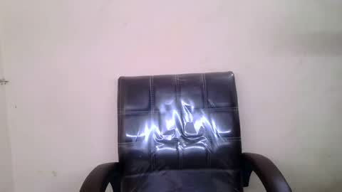 Himani online show from March 2026 04:25:02 AM