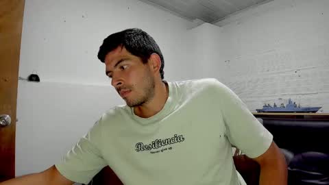 Snapshot of himoreno97 chatting on January 2025 10:34:01 PM Hi moreno online show from January 2025 10:34:01 PM