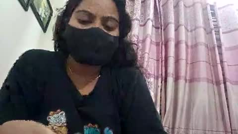 himuhimu22 online show from October 2025 09:50:01 PM