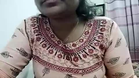 himuhimu22 online show from January 2026 11:41:02 PM