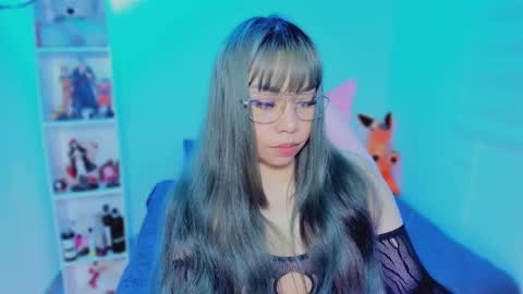 Hinata online show from February 2025 08:26:02 AM