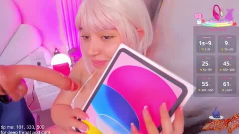 hinata_dolly online show from December 2025 11:15:01 AM