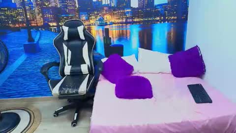 Snapshot of hinataii chatting on February 2026 08:32:01 AM hinataii online show from February 2026 08:32:01 AM