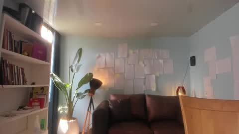 Snapshot of hinnata69 chatting on November 2025 06:07:01 PM Hinnata online show from November 2025 06:07:01 PM