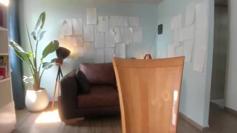 Snapshot of hinnata69 chatting on November 2025 06:11:02 PM Hinnata online show from November 2025 06:11:02 PM