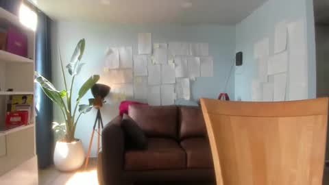 Snapshot of hinnata69 chatting on November 2025 06:12:01 PM Hinnata online show from November 2025 06:12:01 PM