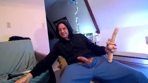 Snapshot of hippiezen chatting on February 2025 04:31:02 PM Hippie Jijm online show from February 2025 04:31:02 PM