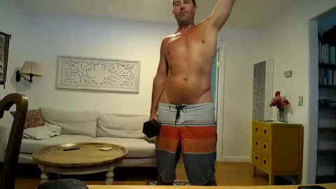 Hippie Jijm online show from April 2026 12:30:02 AM