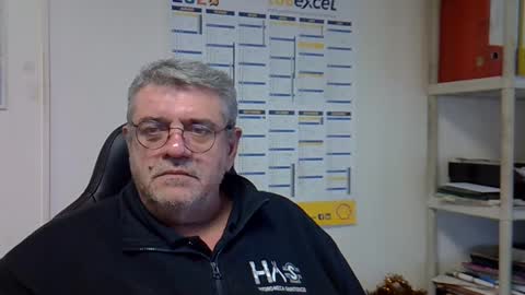 Snapshot of hippopotame17 chatting on January 2025 11:11:01 AM hippo online show from January 2025 11:11:01 AM