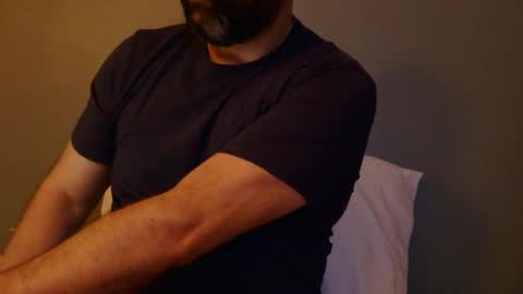 hippopotamus7 online show from April 2026 04:48:01 AM