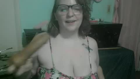 Hippy online show from June 2026 03:23:02 AM