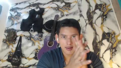 Snapshot of hiroshi_shen2 chatting on May 2026 01:41:02 PM hirosi shen online show from May 2026 01:41:02 PM