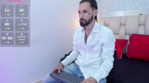 Hisoka online show from February 2026 08:12:01 PM