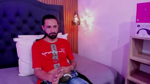 Hisoka online show from April 2026 08:20:01 PM