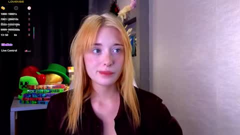 Snapshot of hisoka__akerley chatting on September 2025 05:17:01 PM Ella online show from September 2025 05:17:01 PM