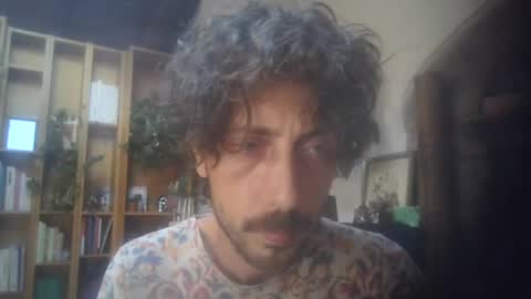 hitmenoww online show from July 2026 10:18:02 AM