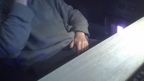 Snapshot of hlavoe33 chatting on January 2025 05:51:02 PM Hlavoe online show from January 2025 05:51:02 PM