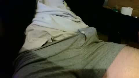 Snapshot of hlavoe33 chatting on October 2025 11:38:02 PM Hlavoe online show from October 2025 11:38:02 PM