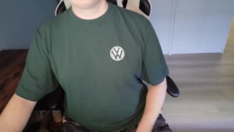 Snapshot of hls0077 chatting on December 2025 07:21:01 PM hls0077 online show from December 2025 07:21:01 PM