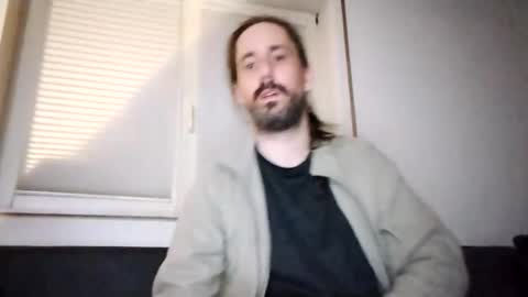 H online show from January 2025 01:42:02 AM