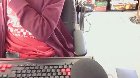 Snapshot of hoboayoyo chatting on December 2025 08:27:02 PM Hentai man online show from December 2025 08:27:02 PM