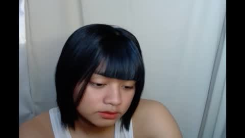 Snapshot of hoelyhanabi chatting on November 2025 04:07:02 AM KIESH online show from November 2025 04:07:02 AM