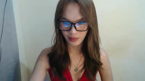 Laylia3 online show from March 2026 02:50:01 PM