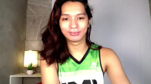 Hoelymorri online show from October 2025 01:13:01 AM