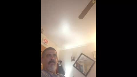 Snapshot of hoglegg99384194 chatting on July 2026 06:09:01 AM hoglegg99384194 online show from July 2026 06:09:01 AM