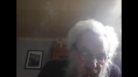 hogrider72 online show from January 2026 01:15:02 PM