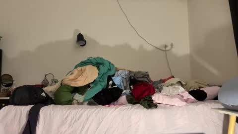 amy online show from November 2025 02:51:01 PM