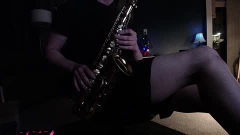 Snapshot of hold_onto_this chatting on December 2024 04:39:02 AM Moby online show from December 2024 04:39:02 AM