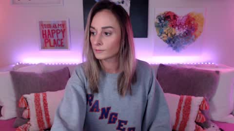 Holi Hurricane online show from November 2025 04:11:01 AM