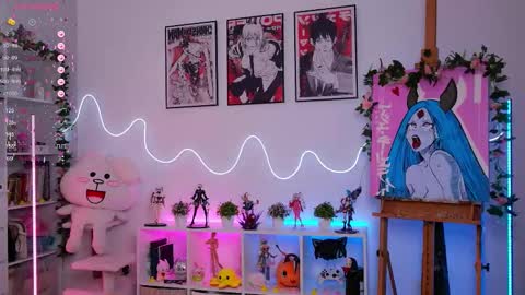 Snapshot of holliwould_ chatting on September 2025 06:00:01 PM Holli online show from September 2025 06:00:01 PM