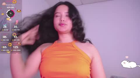 Snapshot of holly_16 chatting on January 2025 02:47:02 AM holly_16 online show from January 2025 02:47:02 AM