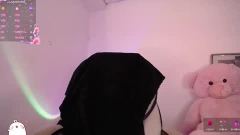 Snapshot of holly_16 chatting on September 2025 10:21:02 PM holly_16 online show from September 2025 10:21:02 PM