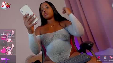   online show from December 2025 03:13:01 AM